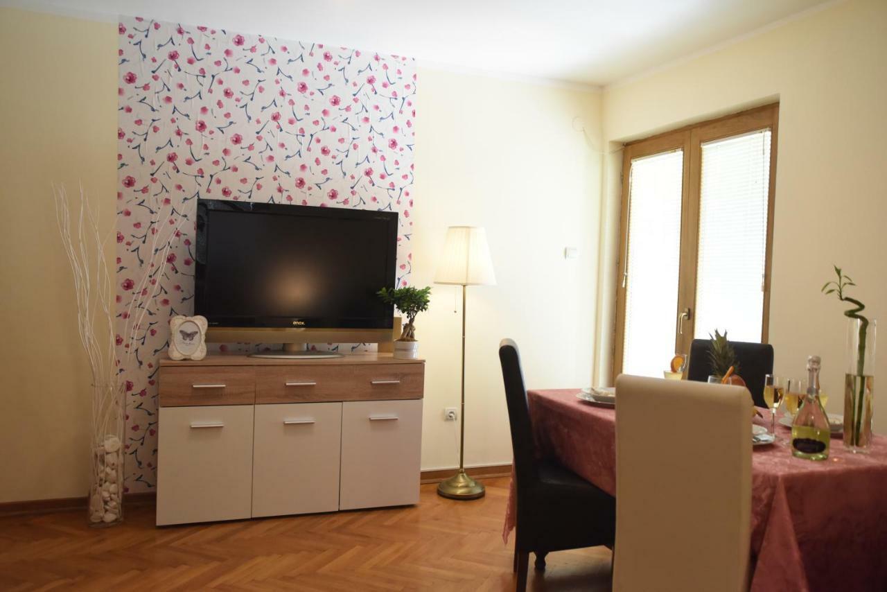 Apartmani Boss Vrnjačka Banja Exterior foto